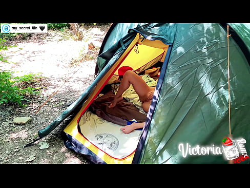 ❤️ Nakuha sa camera Madamdaming haltak off Stranger in a tent ❤️ Sex sa tl.courseclass.ru