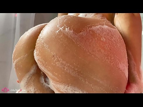 ❤️ Sinasasal ni Brunette ang Pussy gamit ang Vibrator sa Matinding Orgasm sa Shower ❤️ Sex sa tl.courseclass.ru